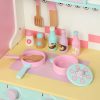 toy kitchen Lama 2.jpg